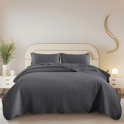 Embossed Quilted Bedspread Set – Soft Microfiber Coverlet With Pillow Shams, Hotel-Style Bedding For High Beds