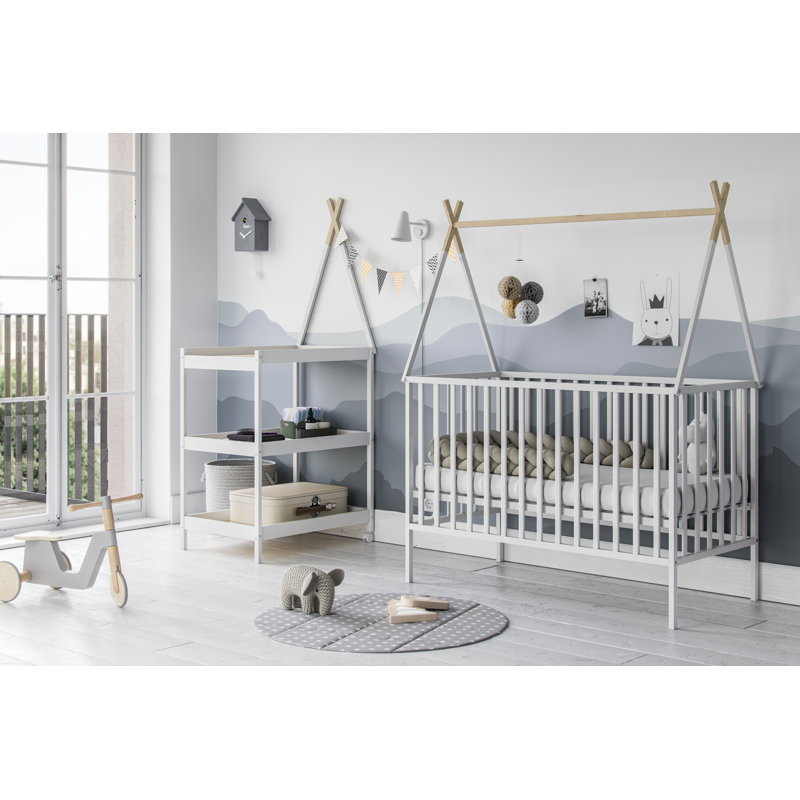 Hirsch Changing Table, White/Beech