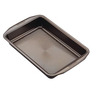 https://assets.wfcdn.com/im/93550800/resize-h310-w310%5Ecompr-r85/1493/149304228/circulon-bakeware-nonstick-rectangular-cookie-baking-cake-pan.jpg