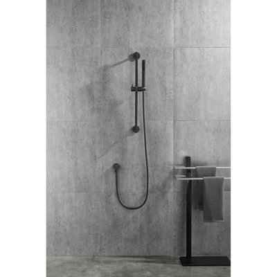 59-Inch Hose Handheld Shower With Adjustable Slide Bar And Matte Black Appearance 28-Inch Modern Spray Settings