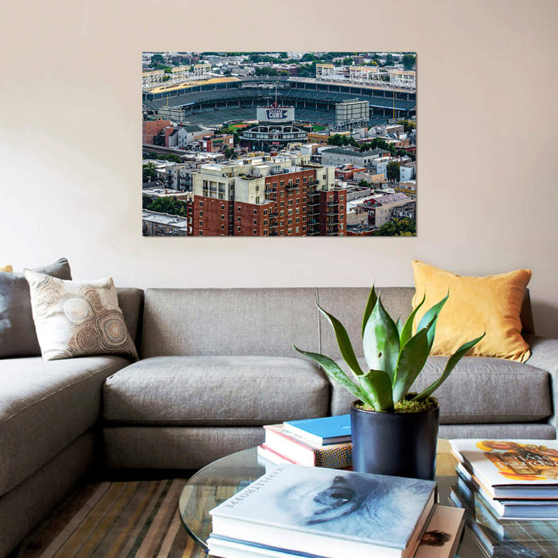 « wrigley field, park place tours, daytime », reproduction de photo sur toile, H 18 po x l 26 po x P 1,5 po