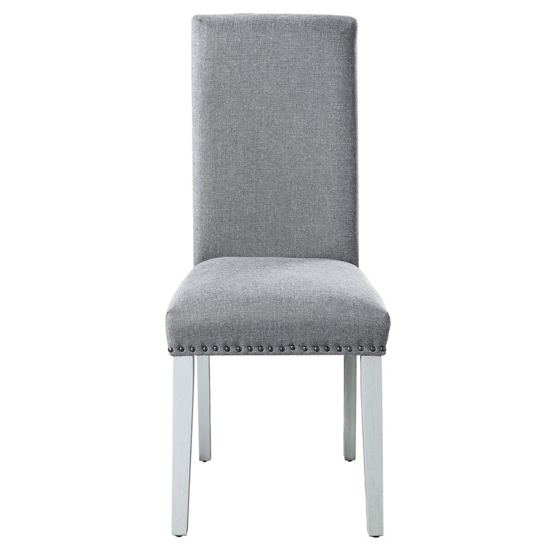 2 chaises en lin gris - pieds blanc antique pour une touche distincte, garniture cloutée élégante, système de ressorts hélicoïdaux