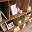 Bibliothèque, finition brune