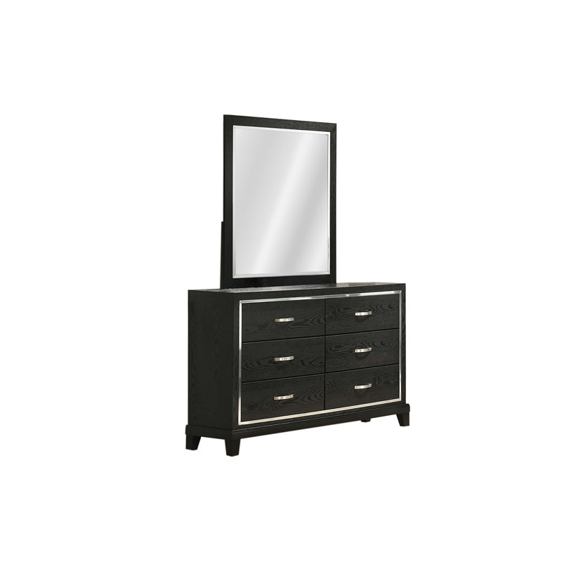 Hillyard 5-Pcs Bedroom Set