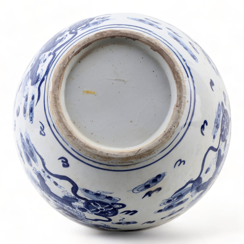 Foos Handmade Porcelain Table Vase