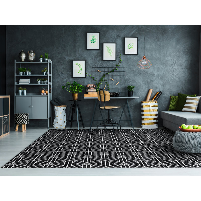 Tapis de zone noire Ikin, Rectangle 6 pi 7 po x 9 pi 6 po