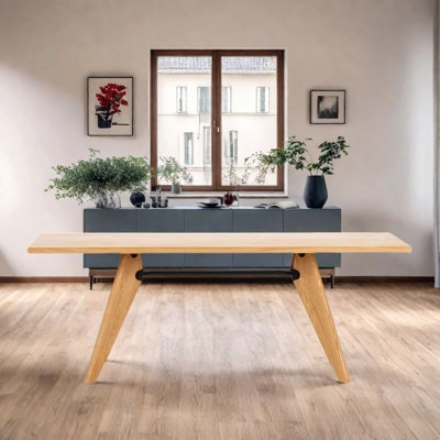 Table de salle à manger en bois massif au charme naturel
