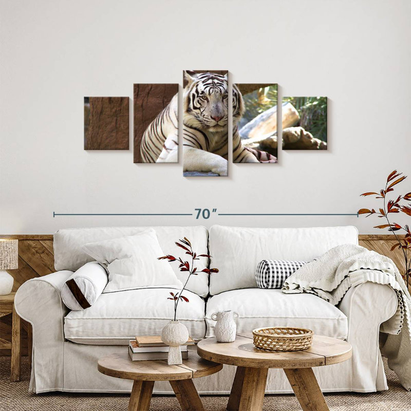 Tigre blanc au repos, H 24 po x l 55 po
