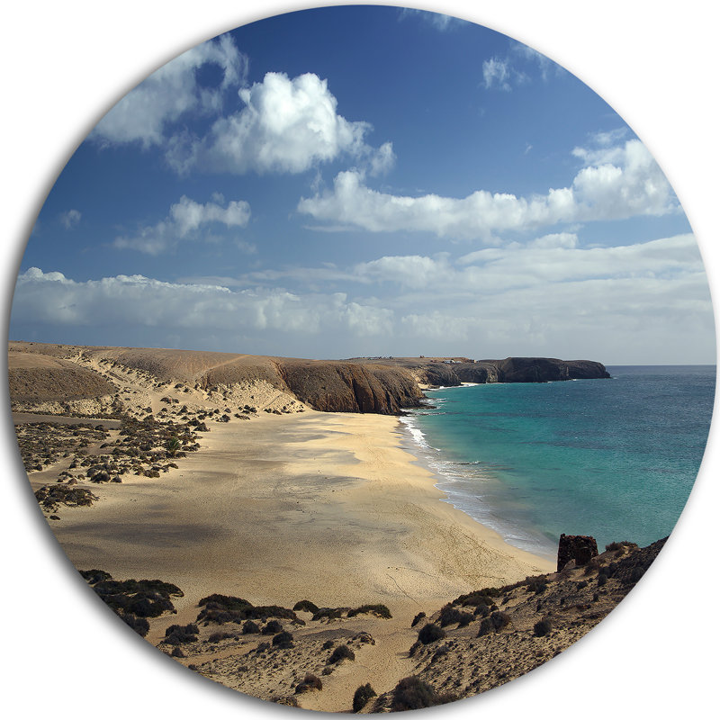 « brillante mer shore avec blue eaux »-impression, H 36 po x l 36 po x P 1 po, Métal