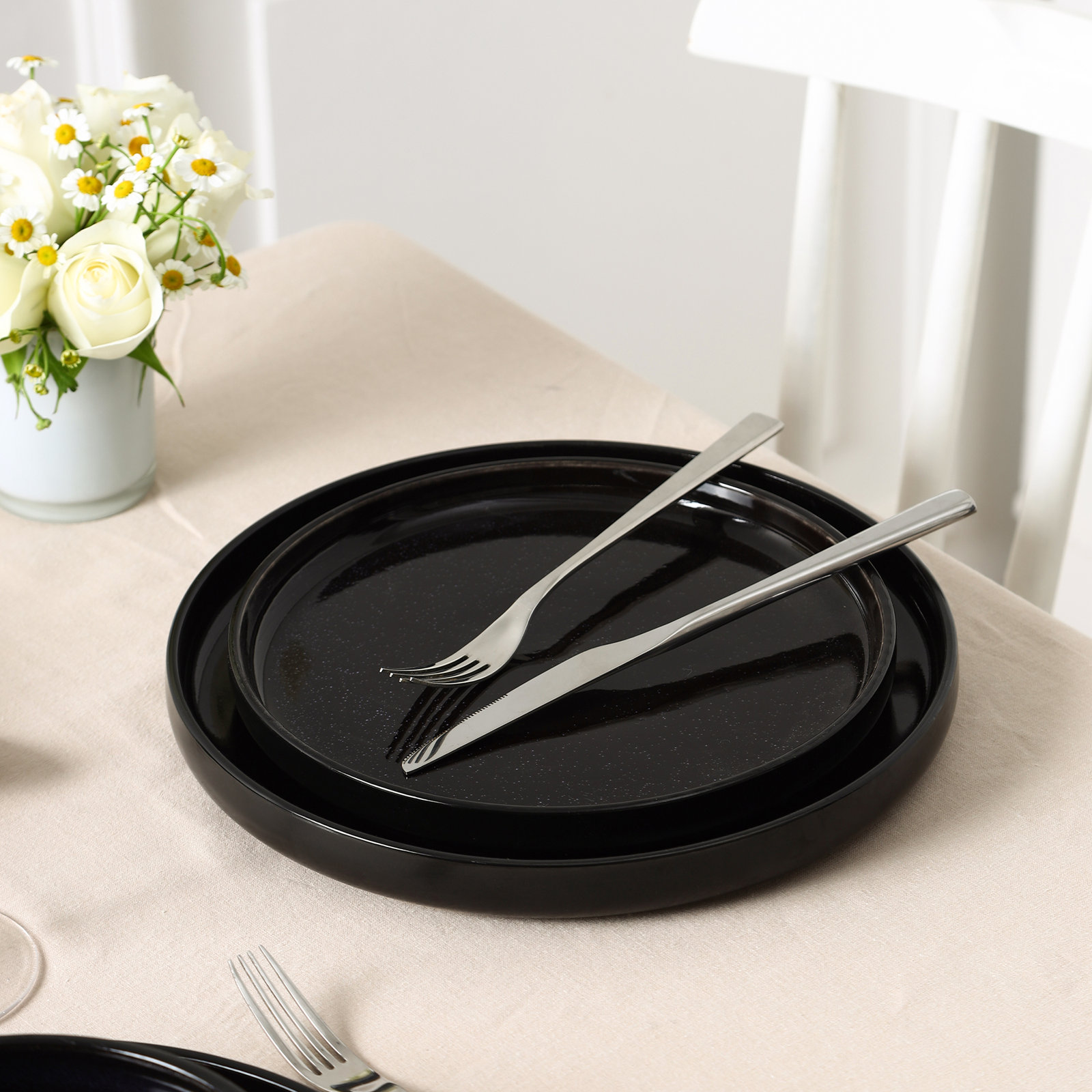 Lagoon Stoneware Dinnerware Set, Black