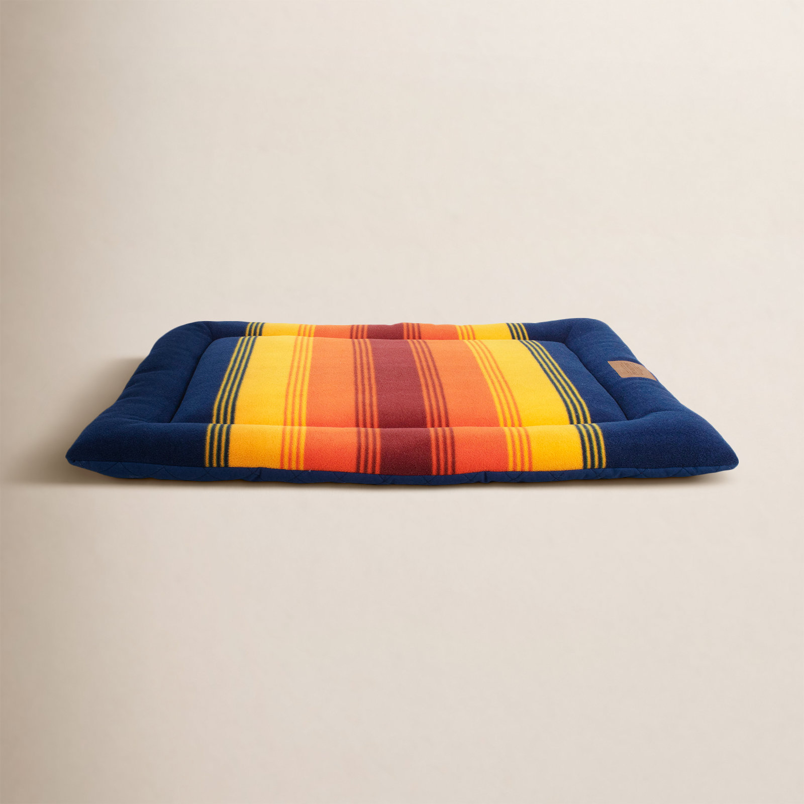Pendleton Crater Lake Comfort Cushion, Medium (36" W x 23" D x 2" H), Grand Canyon