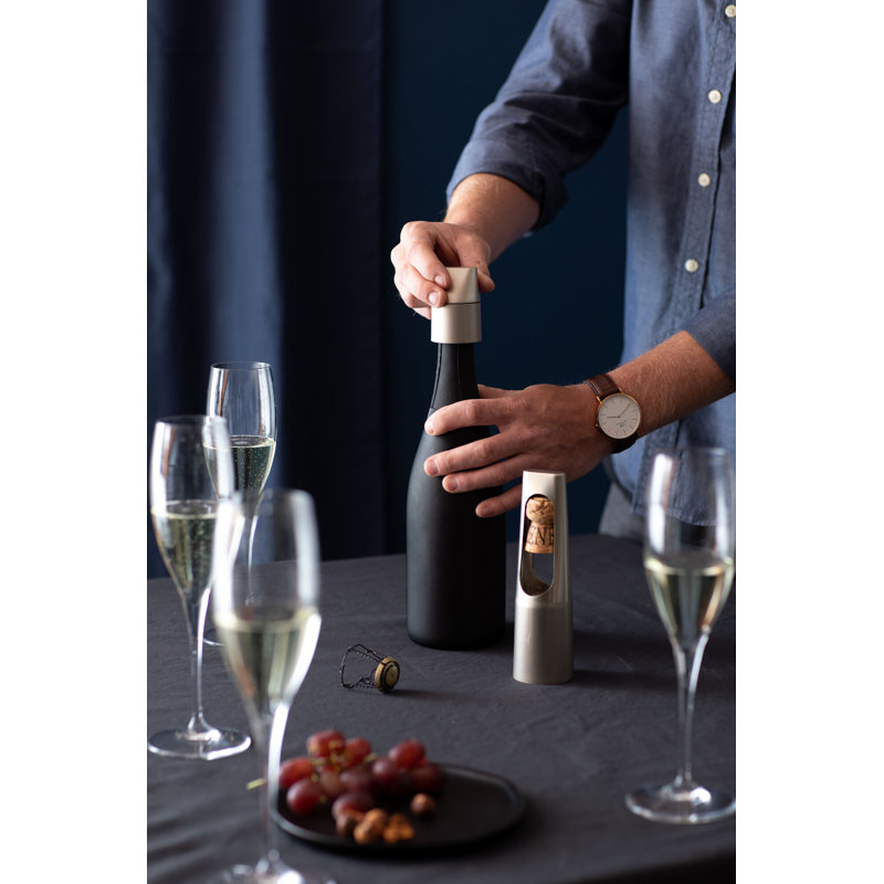 Rabbit Champagne Preserver