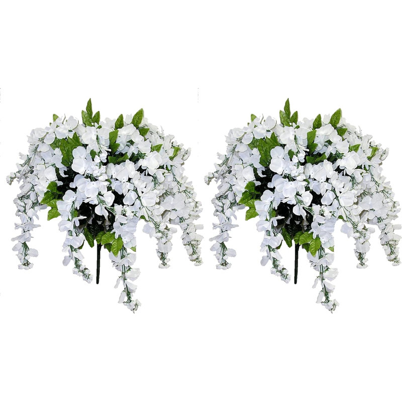 Fleurs et tiges de glycine, Blanc