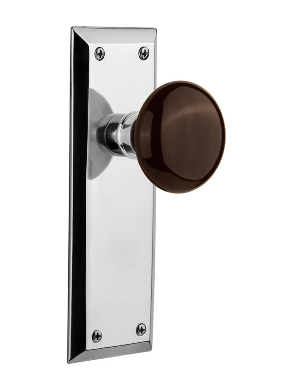Plaque avec bouton de porte en porcelaine brune New York, Chrome brillant