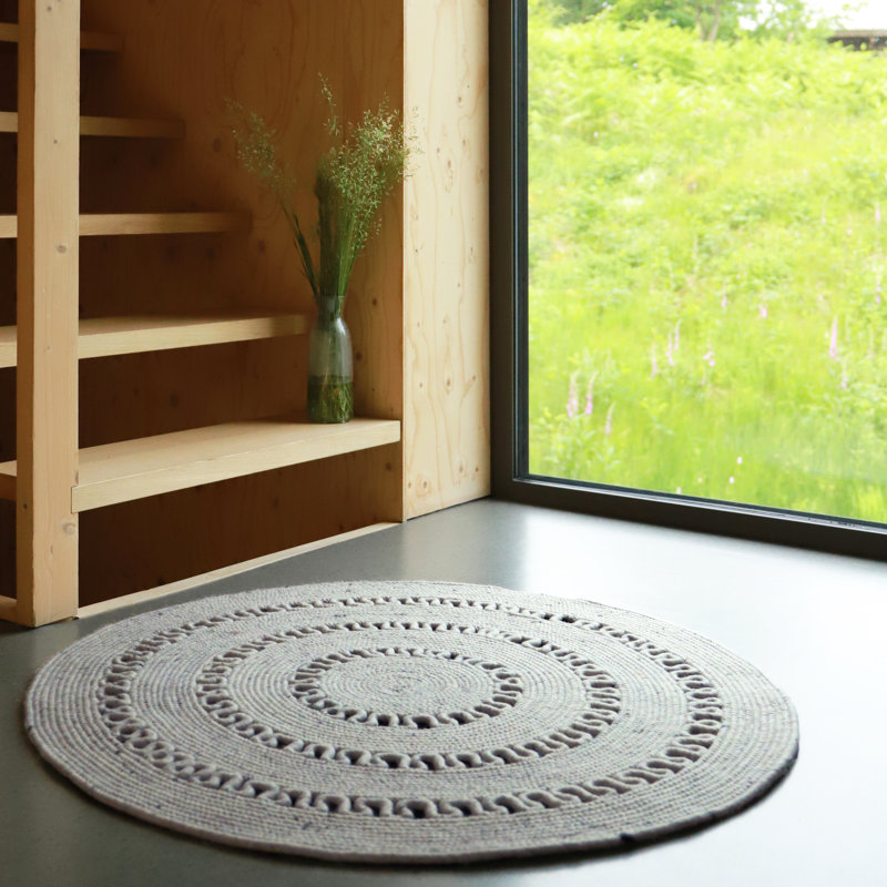 Round Kaj Solid Colour Wool Hand Woven Area Rug, Round 110cm
