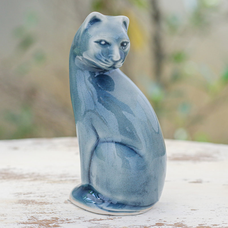 Figurines & Sculptures, Blue