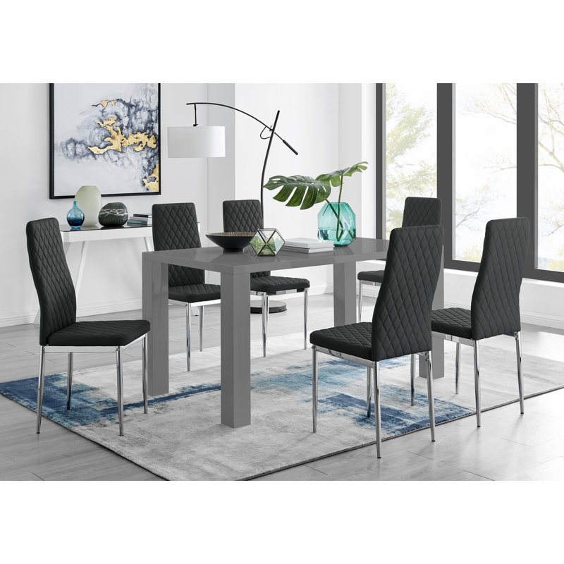 Scottsmoor Dining Set with 6 Chairs, Black