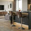 Ensemble de tabourets de bar et de tabouret pivotant à 360 ° avec cadre en métal et repose-pieds-1550628327-1550628324