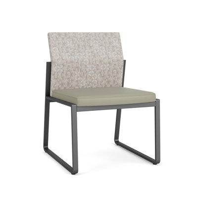 Chaise d'invité sans accoudoirs Gansett