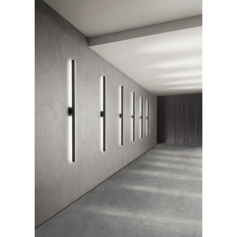 Fly Ap Aluminum LED Flush Mounted Sconce, Anthracite