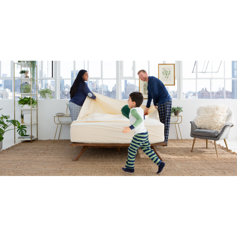 Organic Waterproof Mattress Protector, Twin, 17"