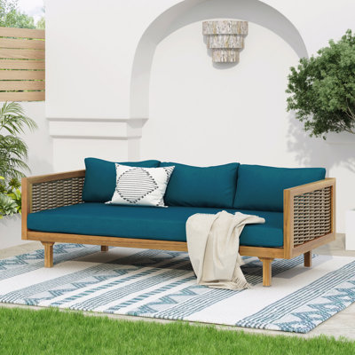3 Seater Daybed With Rattan Arms (Cushion)