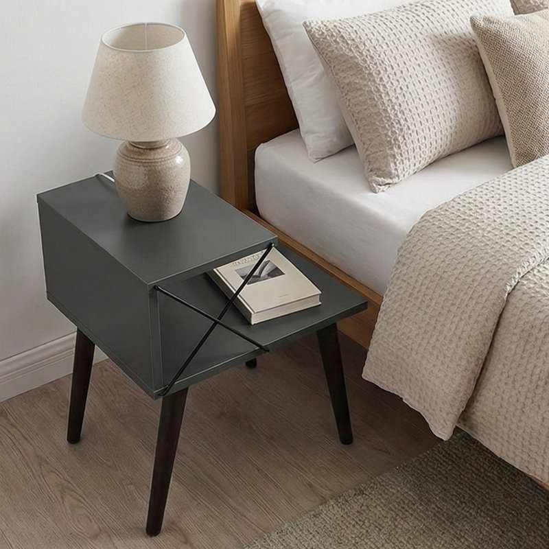 Amorra 19.69'' W Nightstand, Black/Brown