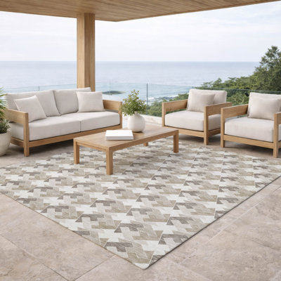 Tapis géométrique intérieur / extérieur lavable à la machine Chantille ACN2851