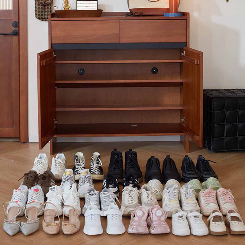 Range-chaussures d'intérieur minimaliste de style italien