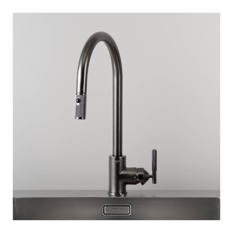 Kitchen Faucet / Pull-Out With Dual Spray / Linear, Gun Metal