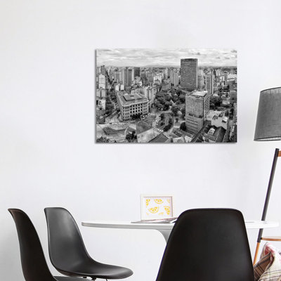 Streetphotography 32 - Wrapped Canvas Print