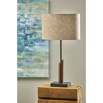 Lampe de table brune 22,5 po Doughty