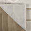 Tapis d'intérieur crème / beige à motif géométrique crème / beige 7 pi x 10 pi (6 pi 7 po x 9 pi 6 po) Tapis de Solin, contemporain, à poils moyens et résistant aux taches-56551505