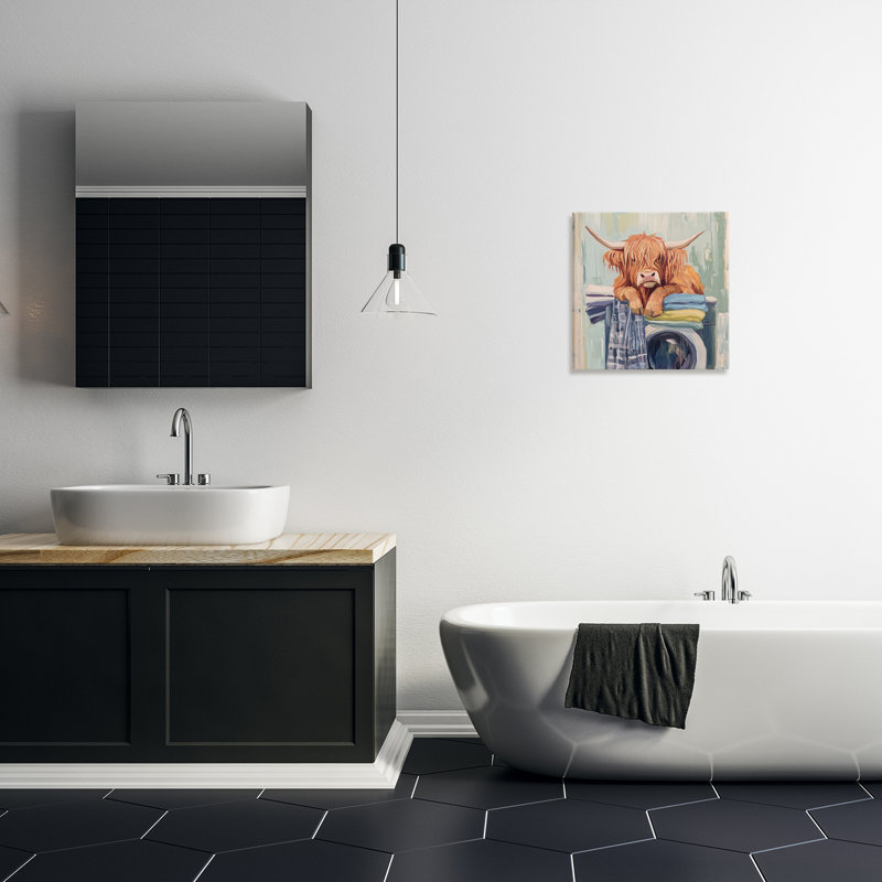 «More More Laundry Tired Cow» par Nina Blue, H 17 po x l 17 po
