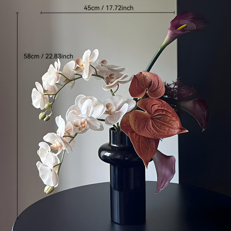 Ornements de fleurs simulées