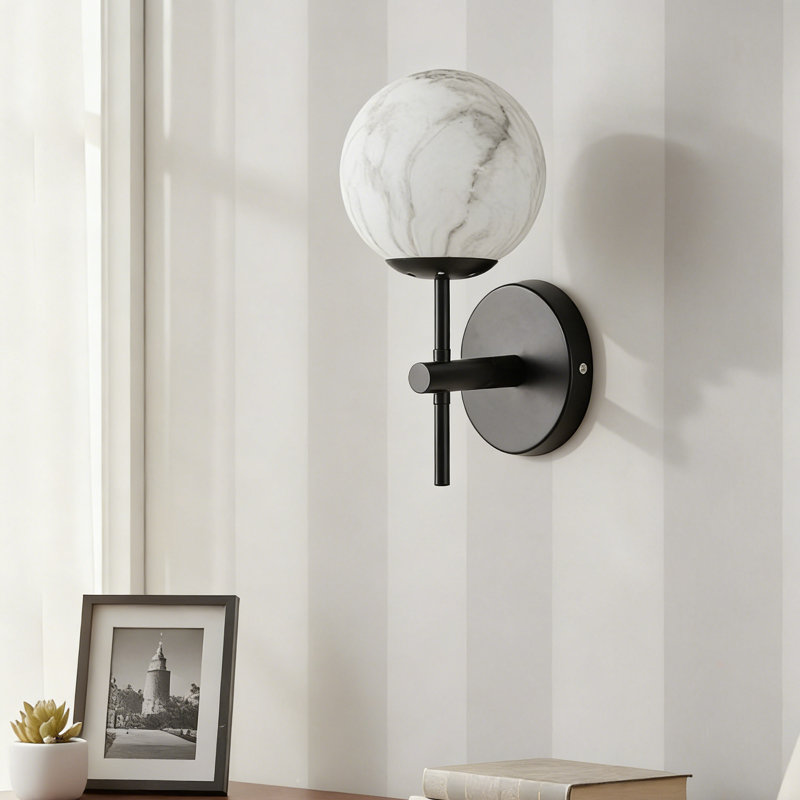 Iron Wallchiere