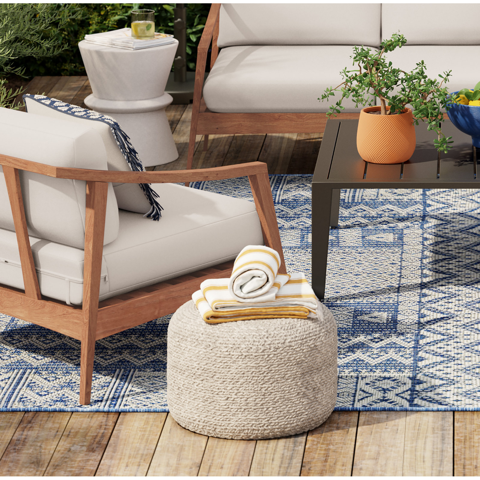 Dalenna Round Outdoor Ottoman, Heather Gray