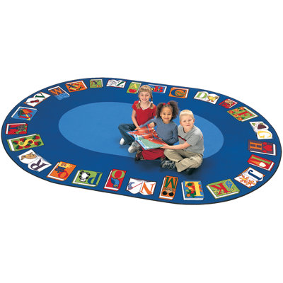 Tapis bleu de classe lecture par le livre