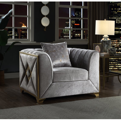 Arron 44.4'' Velvet Armchair