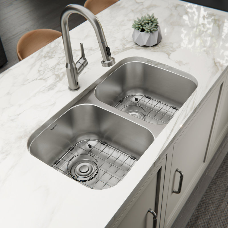Évier de cuisine à double cuve encastrable en acier inoxydable de calibre 18 avec accessoires Karran Profile