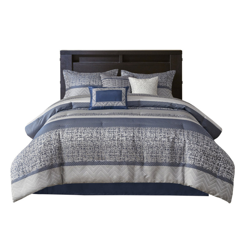 Luxurious Jacquard Navy Bedding Set, Polyester Comforter With Chic Design