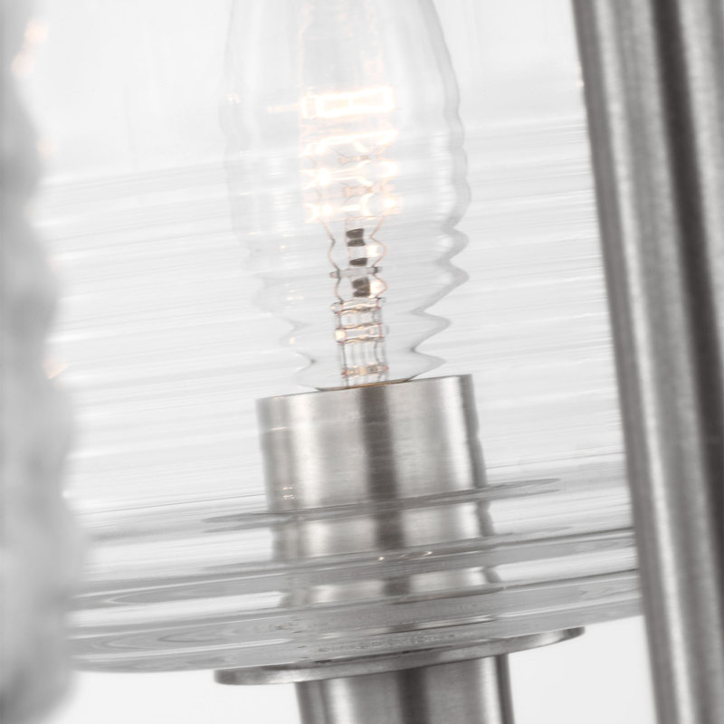 Lustre de salle à manger Lochdale avec abat-jour côtelé transparent, H 10,25 po x l 17,875 po x P 17,875 po, Nickel brossé