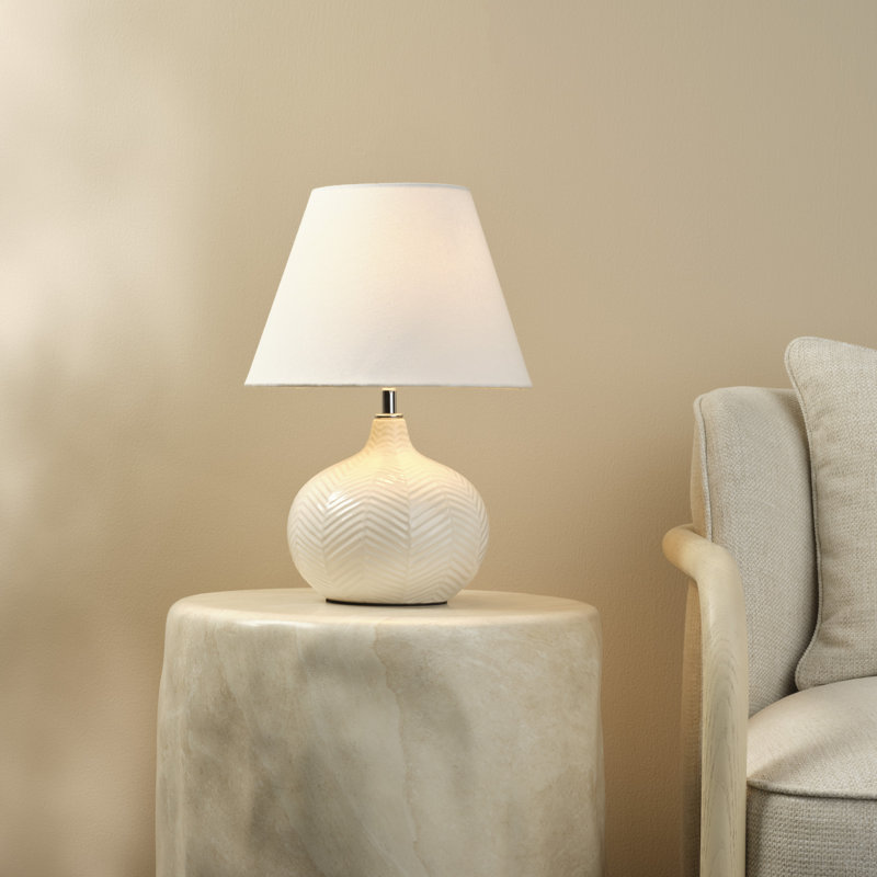 Lampe de table Fern en céramique avec abat-jour en lin, crème, Crème