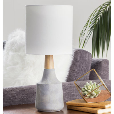 Fleetwood 18'' Table Lamp