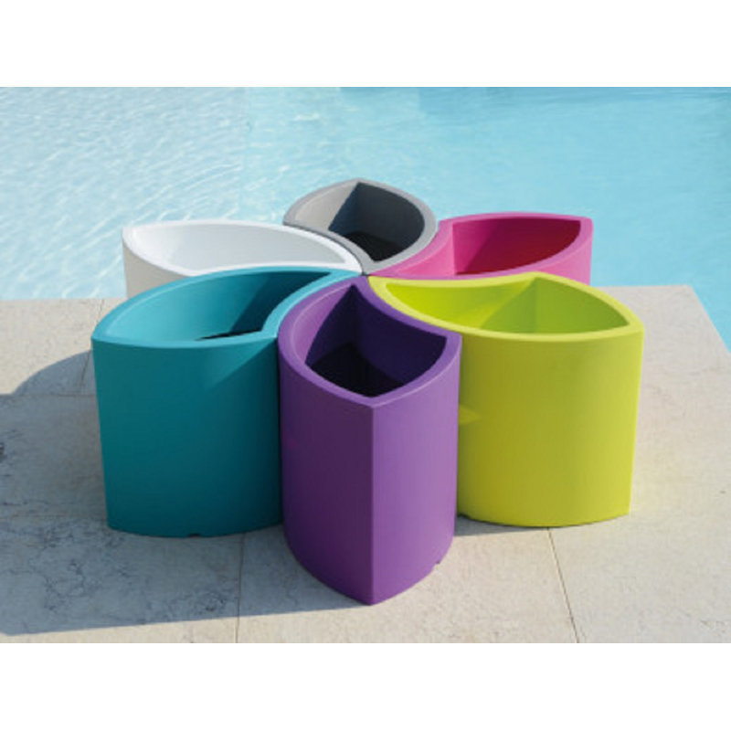 Cogswell Pot Planter