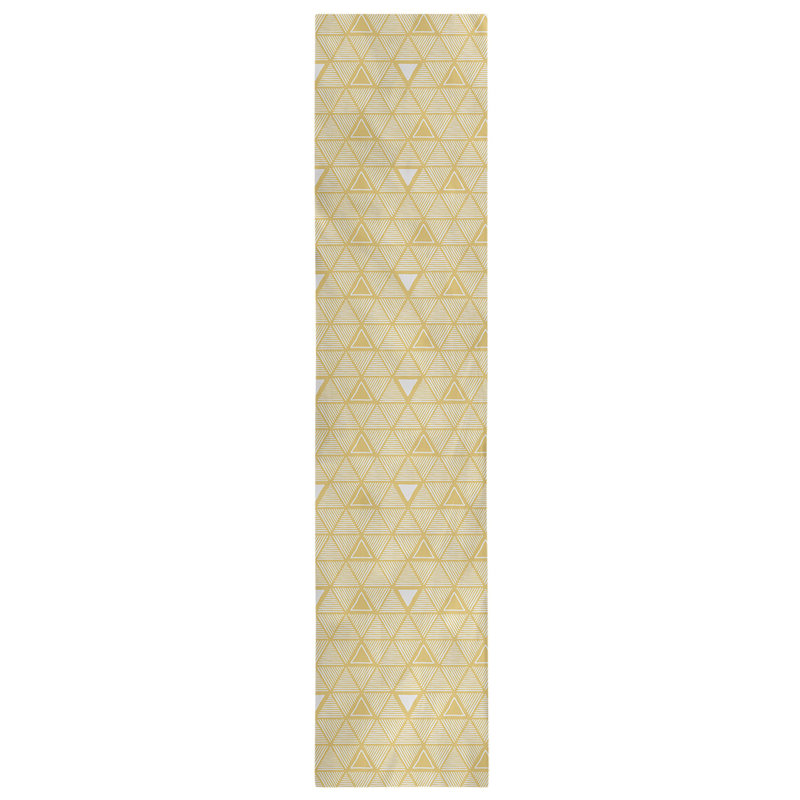 Chemin de table à triangles dessinés à la main Classic, 16 po x 72 po, Jaune clair