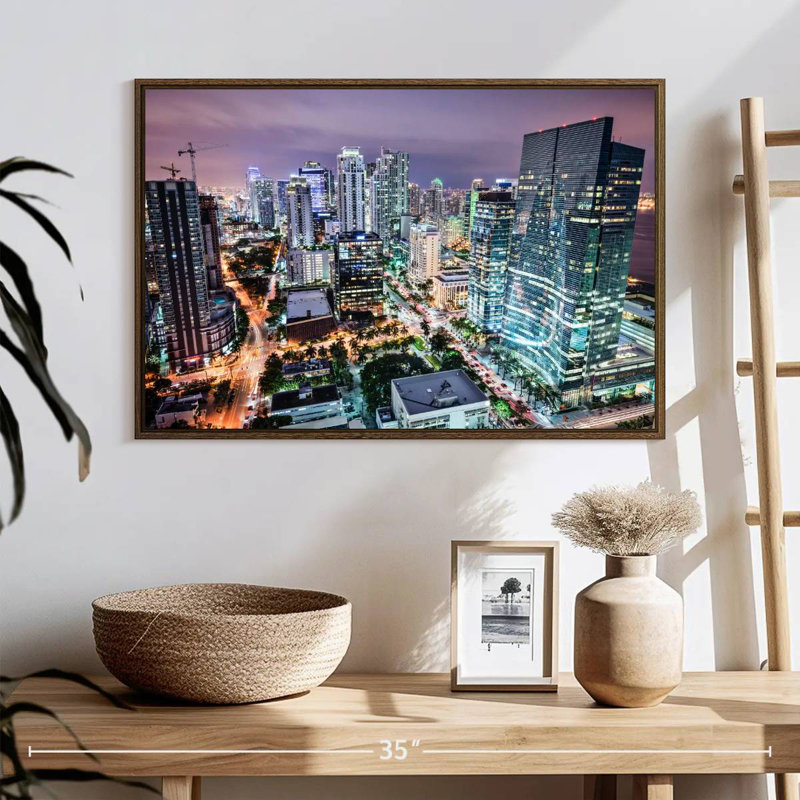 Floride la nuit, 25 po x 17 po, Cadre flottant en noyer