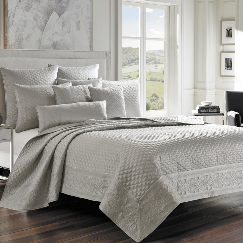 Lyndon King/Cal King Coverlet, King/California King, Silver