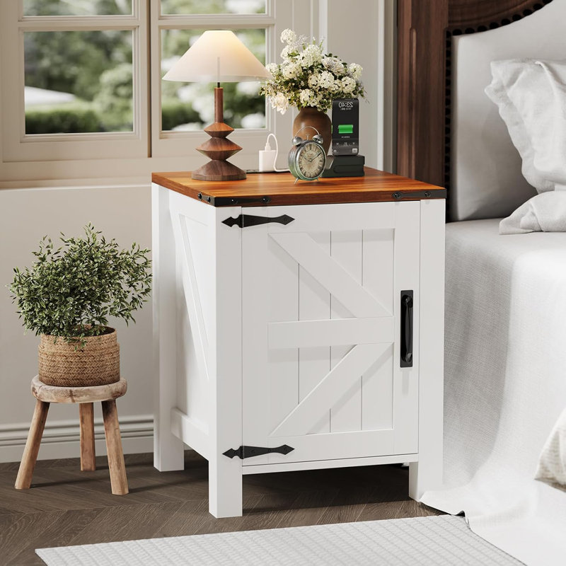 Table de chevet avec station de charge USB - Table de bout rustique 18 po avec porte de grange coulissante, tablette réglable, rangement à deux niveaux - Chambre / salon