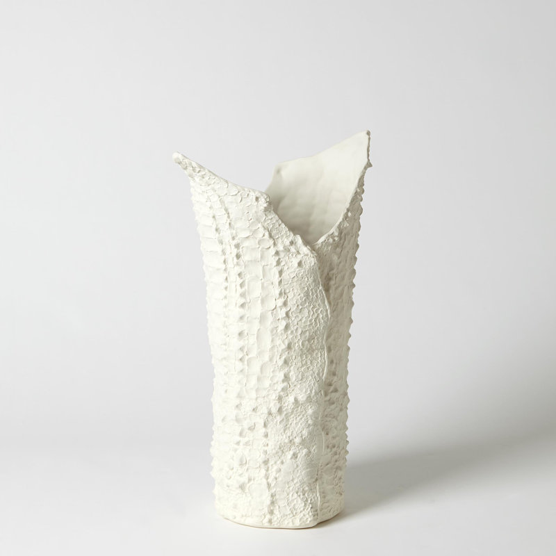 Crocodile Vase-Matte White-Lg, 16.75" H x 9.75" W x 7.5" D